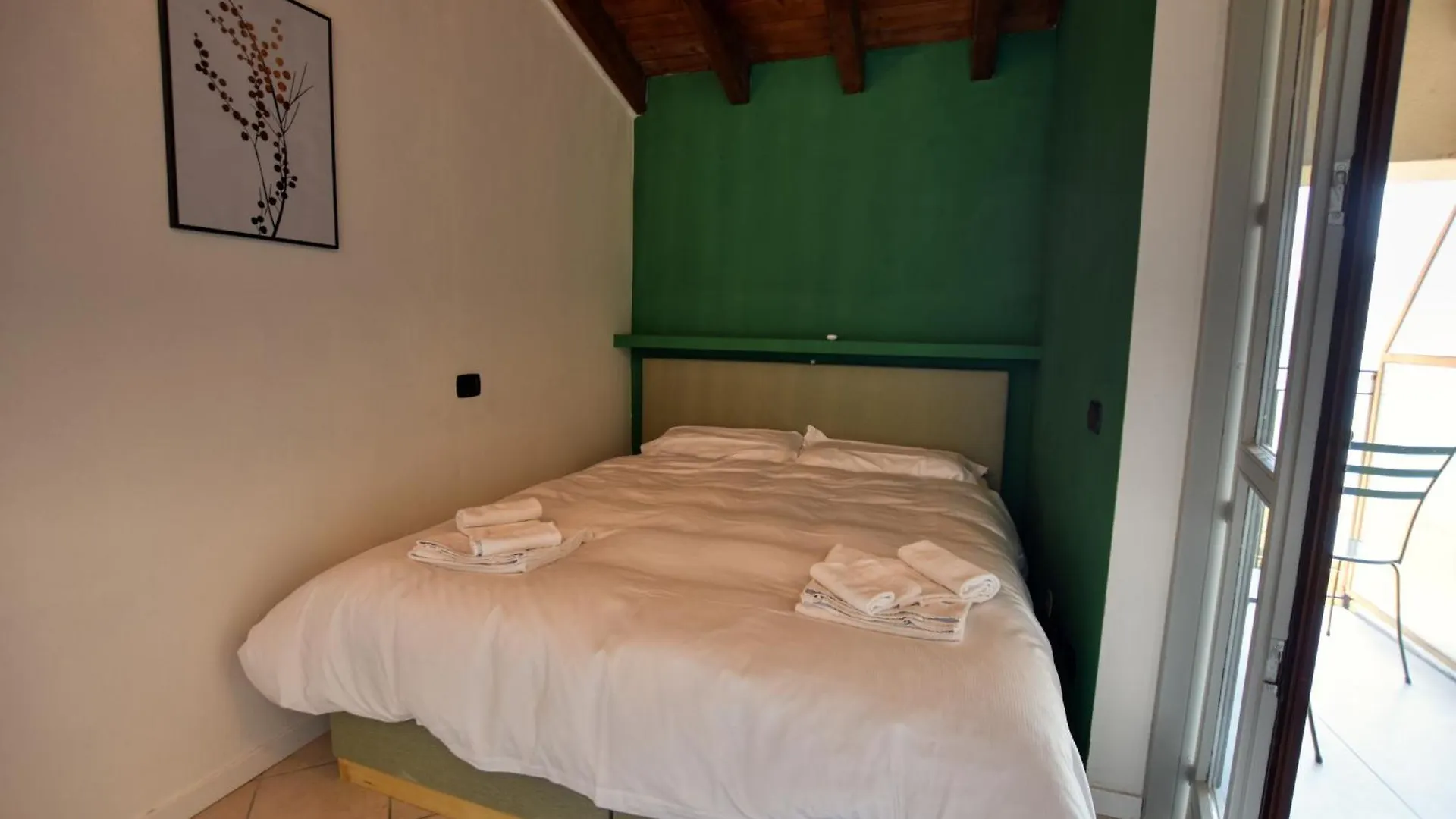 Casa Con Vista Airconditioned 2-Bedroom Apartment Acquaseria イタリア